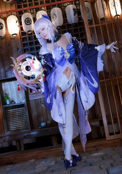 ass大乳艳照pics