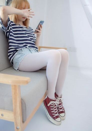 诱惑我的邻家美女姐姐