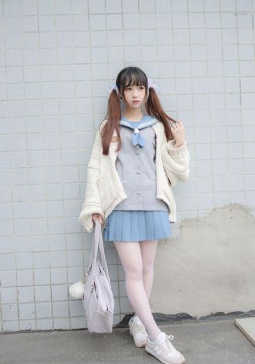 大乳女教师与护士在线观看