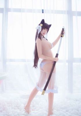 女教师含羞撅起屁股粗暴